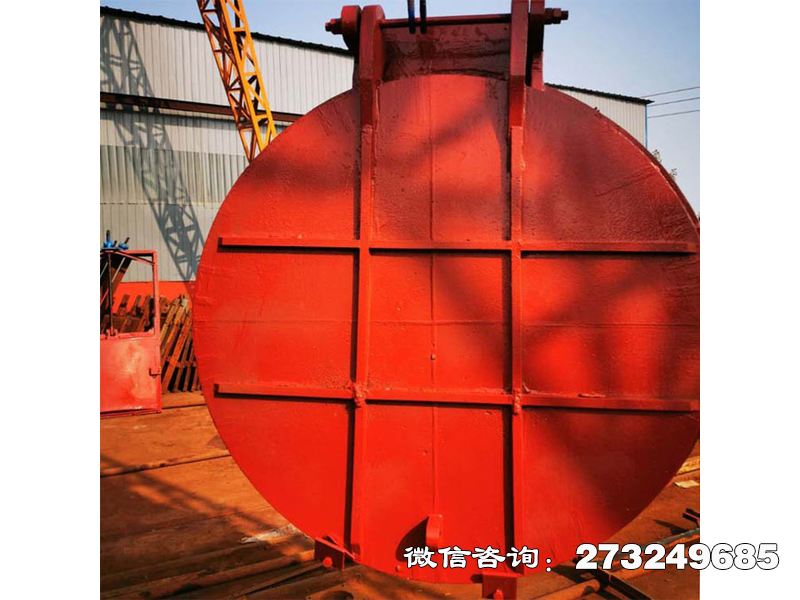 铸铁圆形分流拍门用于灌溉干渠、生态补水工程，由灌溉公司、农业合作社等单位采用。自动分配水流至不同渠道，铸铁材质耐长期浸泡。可调式分流比例设计，适配矩形、梯形等多种渠道断面，提升水资源利用率。铸铁圆形分流拍门价格电话微信联系厂家。