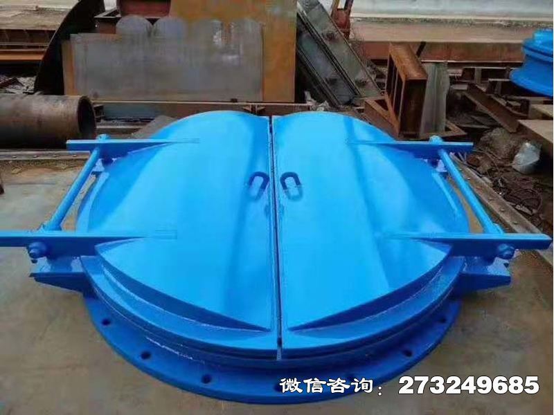 铸铁圆形渠道拍门适用于农田灌溉渠道、生态补水工程，由灌溉公司、农业合作社等单位采用。依靠水流压力自动开启，铸铁材质耐长期浸泡。底部清淤刮板设计减少泥沙淤积，适配矩形、梯形等渠道断面，保障灌溉效率。铸铁圆形渠道拍门价格电话微信联系厂家。